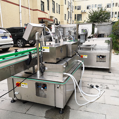 ���w���u�Ϲ��b���ͼ�֭�C���挍��