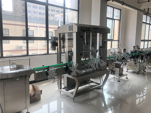 ȫ�Ԅ��㹽�u���b�C