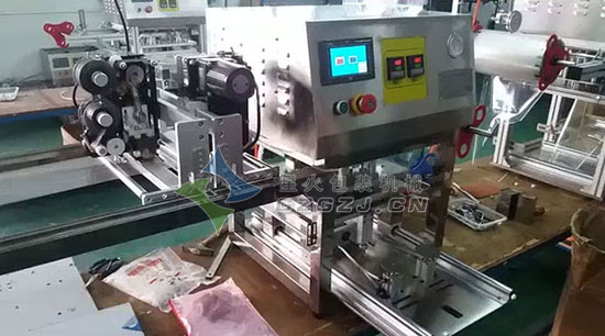 ��ڏ�����Ͱ��ڙC���b܇�gչʾ