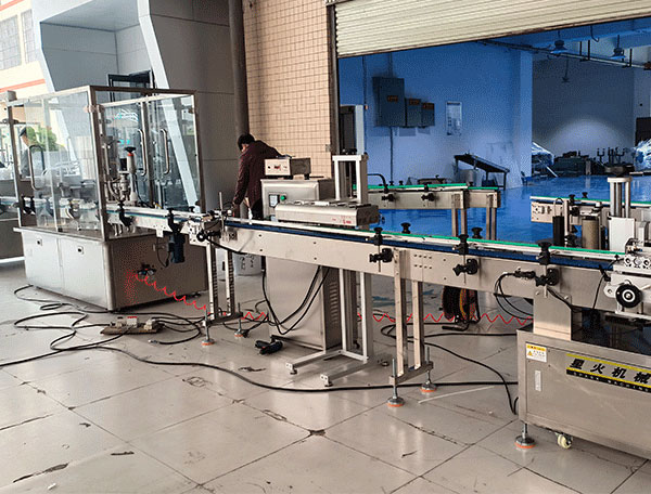 ����Һ�w���b�C�O��