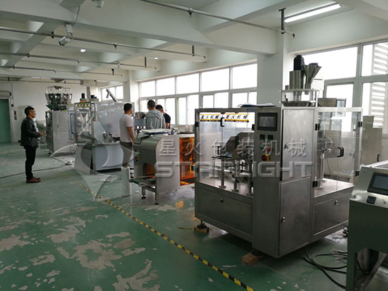 ����ɢ�ۄ����b���wһ�w�C(j��)�S��?j��)?n��i)��(sh��)��