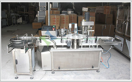 眼藥水灌裝機與理瓶機使用搭配展示